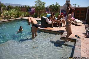 Original 900 px/ 600 px