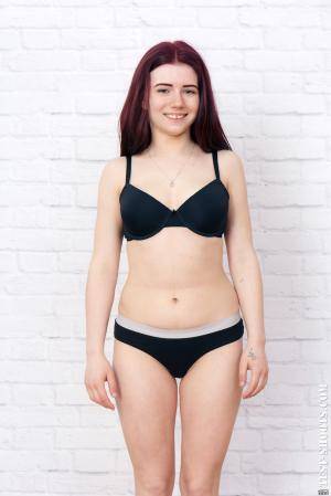 Original 854 px/ 1280 px