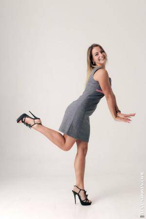 Original 854 px/ 1280 px