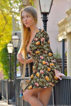 Original 852 px/ 1280 px