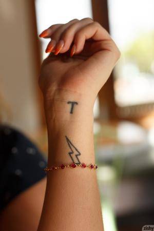 Original 1280 px/ 1920 px