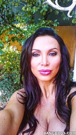 Original 900 px/ 1600 px