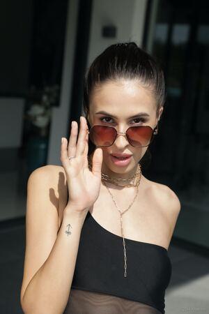 Original 4480 px/ 6720 px