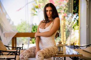 Original 4500 px/ 3000 px