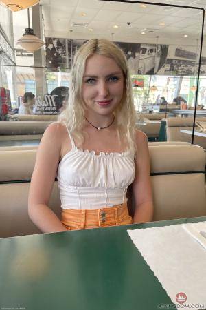 Original 2000 px/ 3000 px