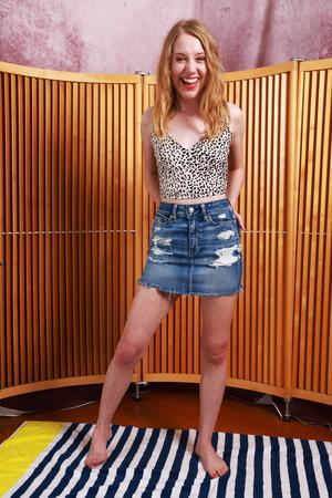 Original 2731 px/ 4096 px