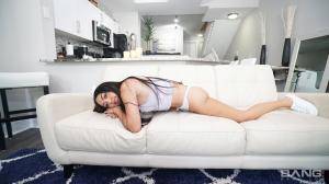 Original 2600 px/ 1462 px