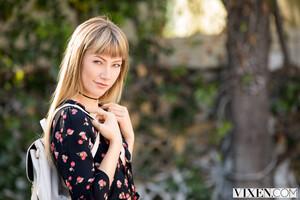 Original 3000 px/ 2000 px