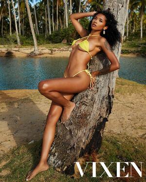 Original 2000 px/ 2500 px