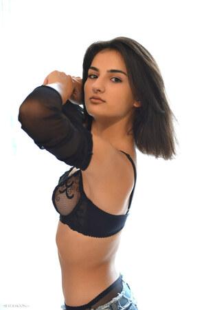 Original 2002 px/ 3000 px