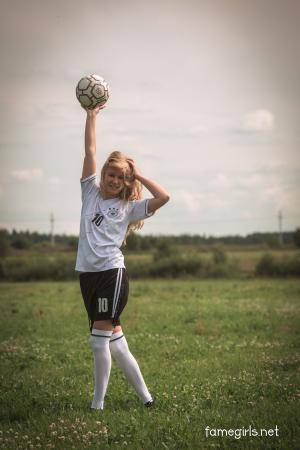 Original 3840 px/ 5760 px