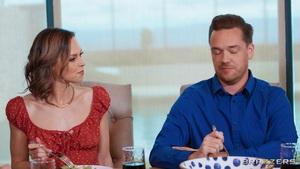 #Brazzers Annie King, Serenity Cox - Dinner Guest Dines On Wifes Pussy