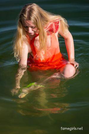 Original 3840 px/ 5760 px