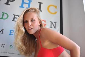 Original 2560 px/ 1703 px