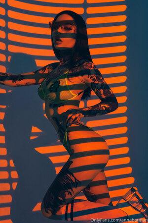 Original 3840 px/ 5760 px