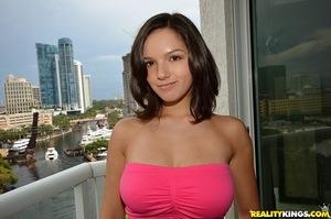 Original 900 px/ 596 px