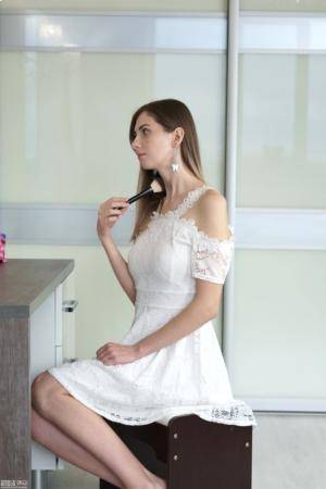 Original 533 px/ 800 px