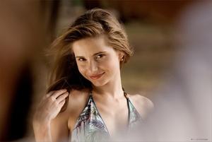 Original 3000 px/ 2008 px