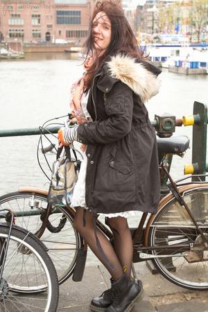 Original 2592 px/ 3888 px