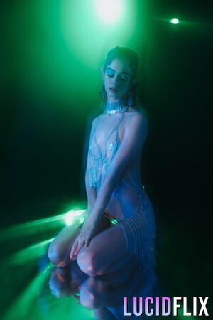 Original 2000 px/ 3000 px