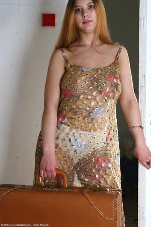 Original 682 px/ 1024 px