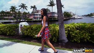 Original 1280 px/ 720 px