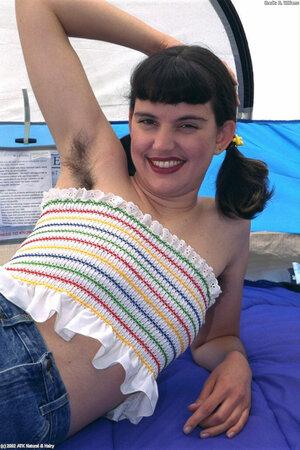 Original 683 px/ 1024 px