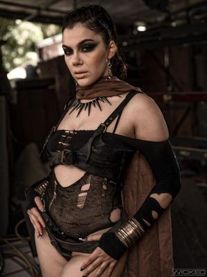 Original 1280 px/ 1705 px