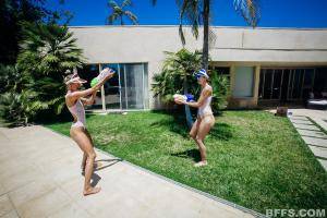 Original 900 px/ 600 px