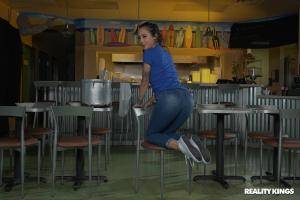 Original 3000 px/ 2000 px