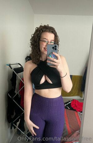 Original 941 px/ 1447 px