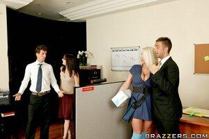 Original 900 px/ 599 px