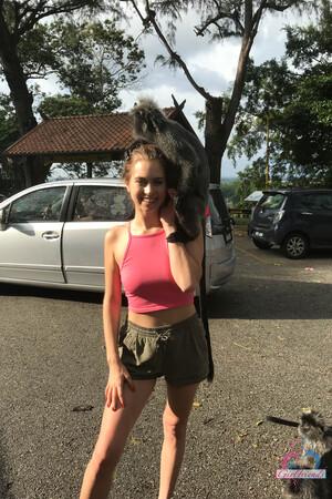 Original 2000 px/ 3000 px