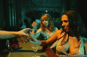 Original 900 px/ 599 px