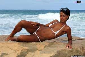 Original 3000 px/ 1996 px