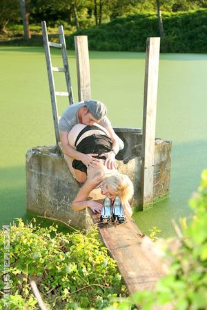 Original 1280 px/ 1920 px