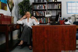 Original 1300 px/ 867 px