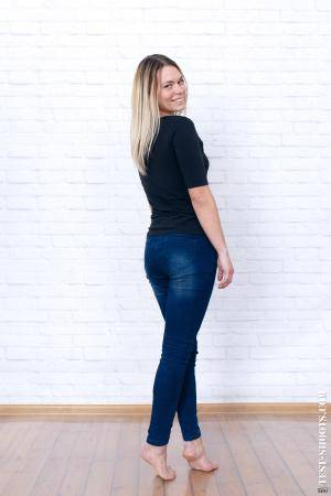 Original 3241 px/ 4862 px