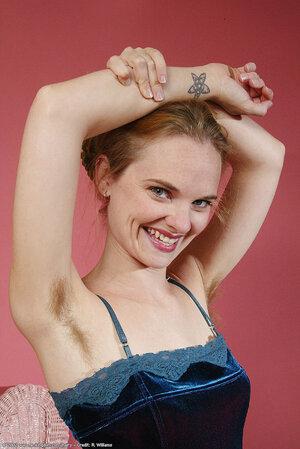 Original 692 px/ 1035 px