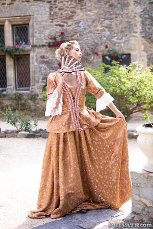 Original 1067 px/ 1600 px