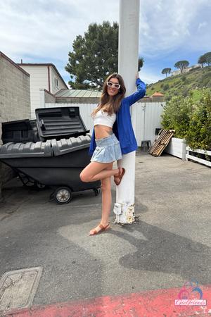 Original 2000 px/ 3000 px