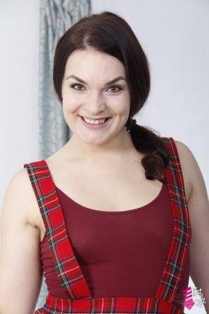 Original 853 px/ 1280 px