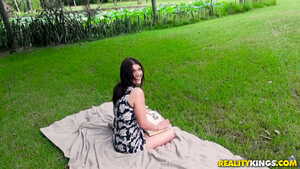 Original 1903 px/ 1070 px