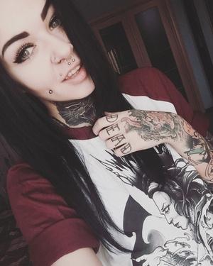 Original 483 px/ 604 px