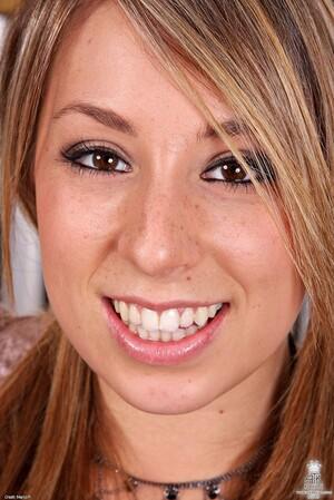 Original 1068 px/ 1600 px