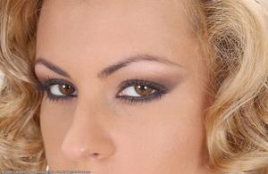 Original 950 px/ 619 px