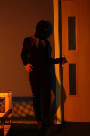 Antonia Sainz & Claudia Macc - Back Door Bandit