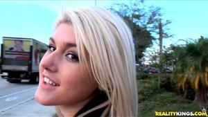 Original 3840 px/ 2160 px