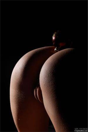 Original 854 px/ 1280 px