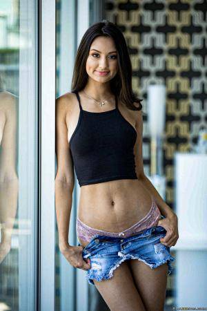 Original 1663 px/ 2495 px